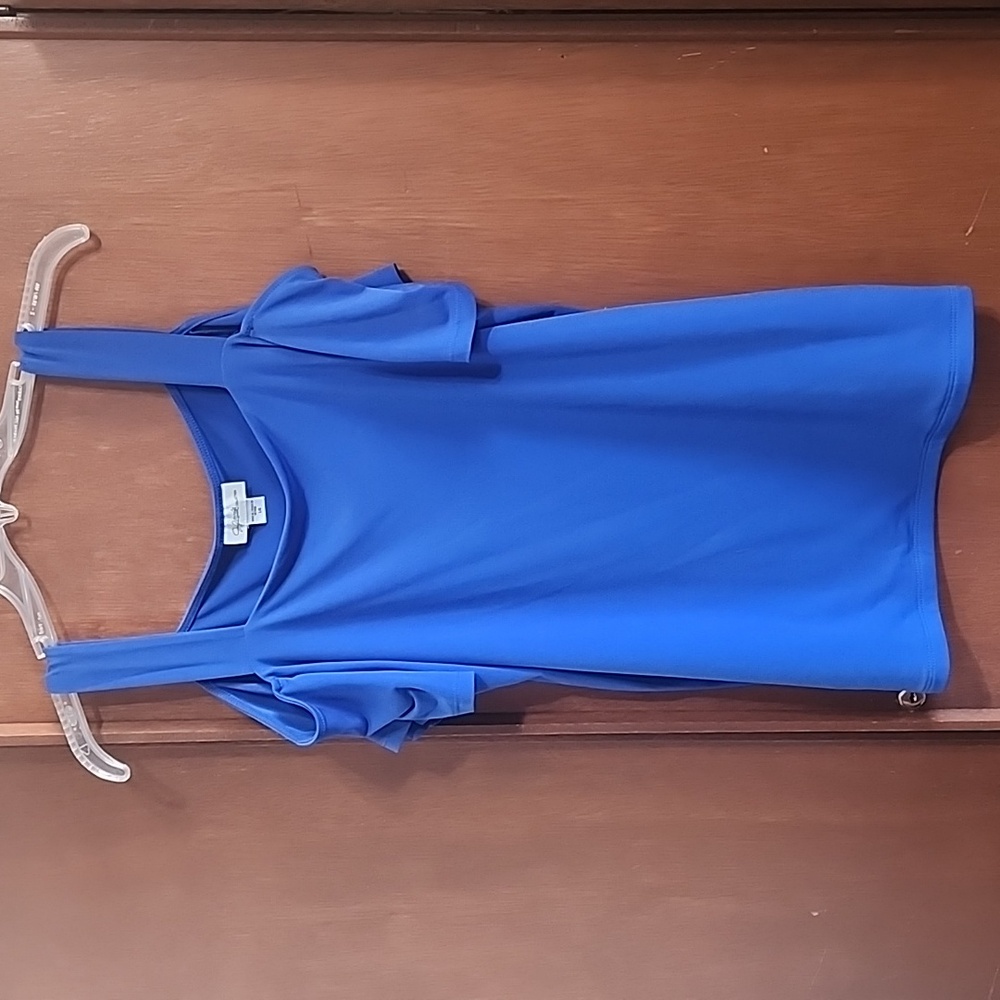 Jaclyn Smith Collection Cold Shoulder Top Sz L